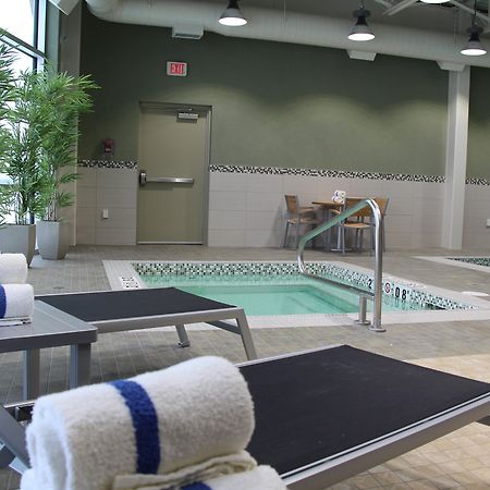 Holiday Inn Express & Suites Cold Lake By Ihg Zewnętrze zdjęcie