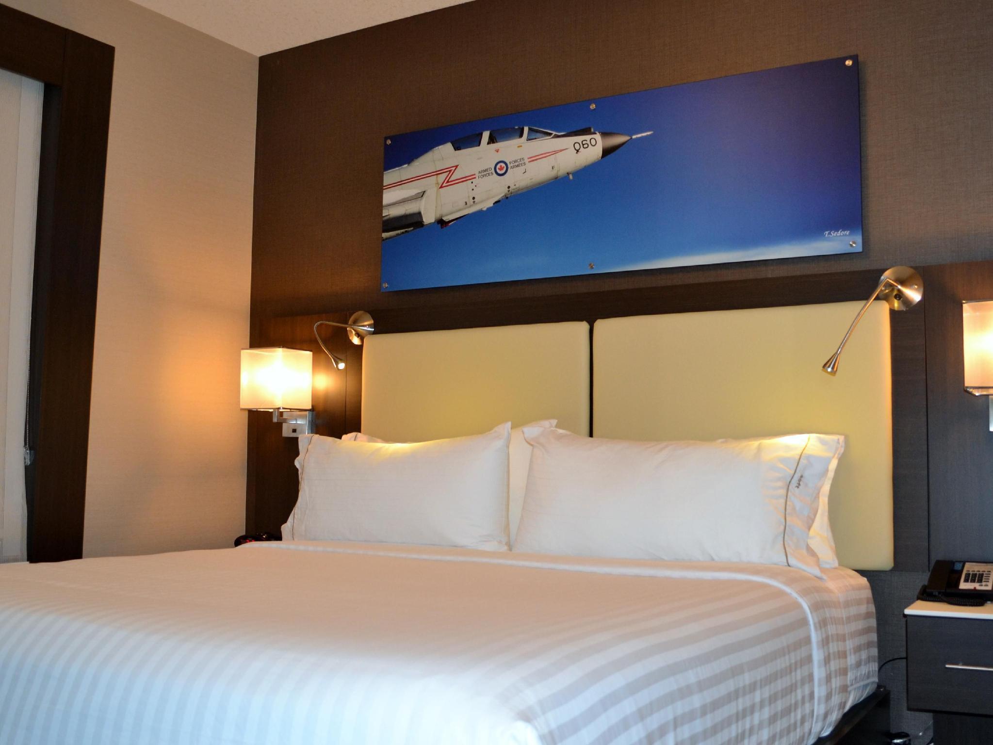 Holiday Inn Express & Suites Cold Lake By Ihg Zewnętrze zdjęcie
