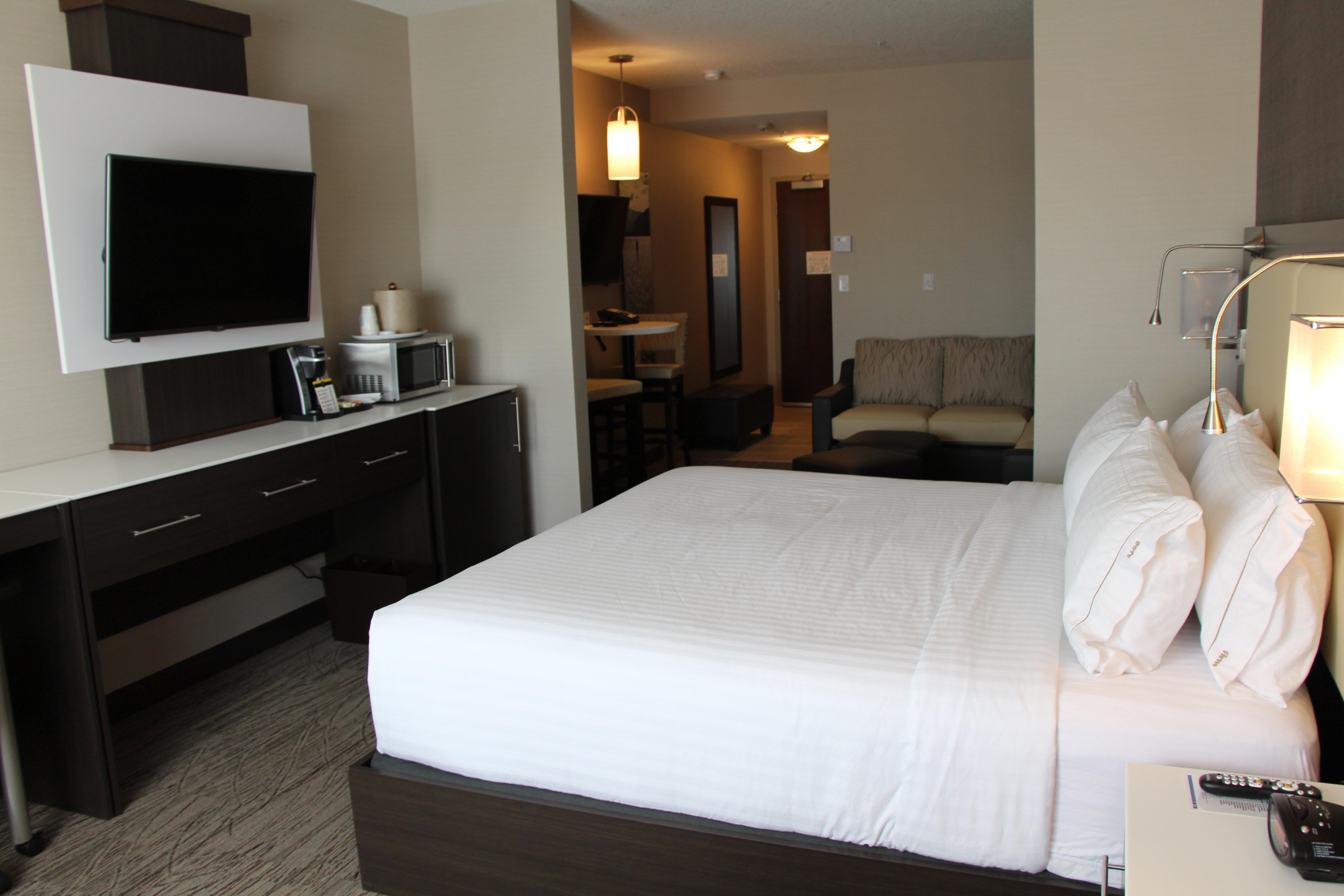 Holiday Inn Express & Suites Cold Lake By Ihg Zewnętrze zdjęcie