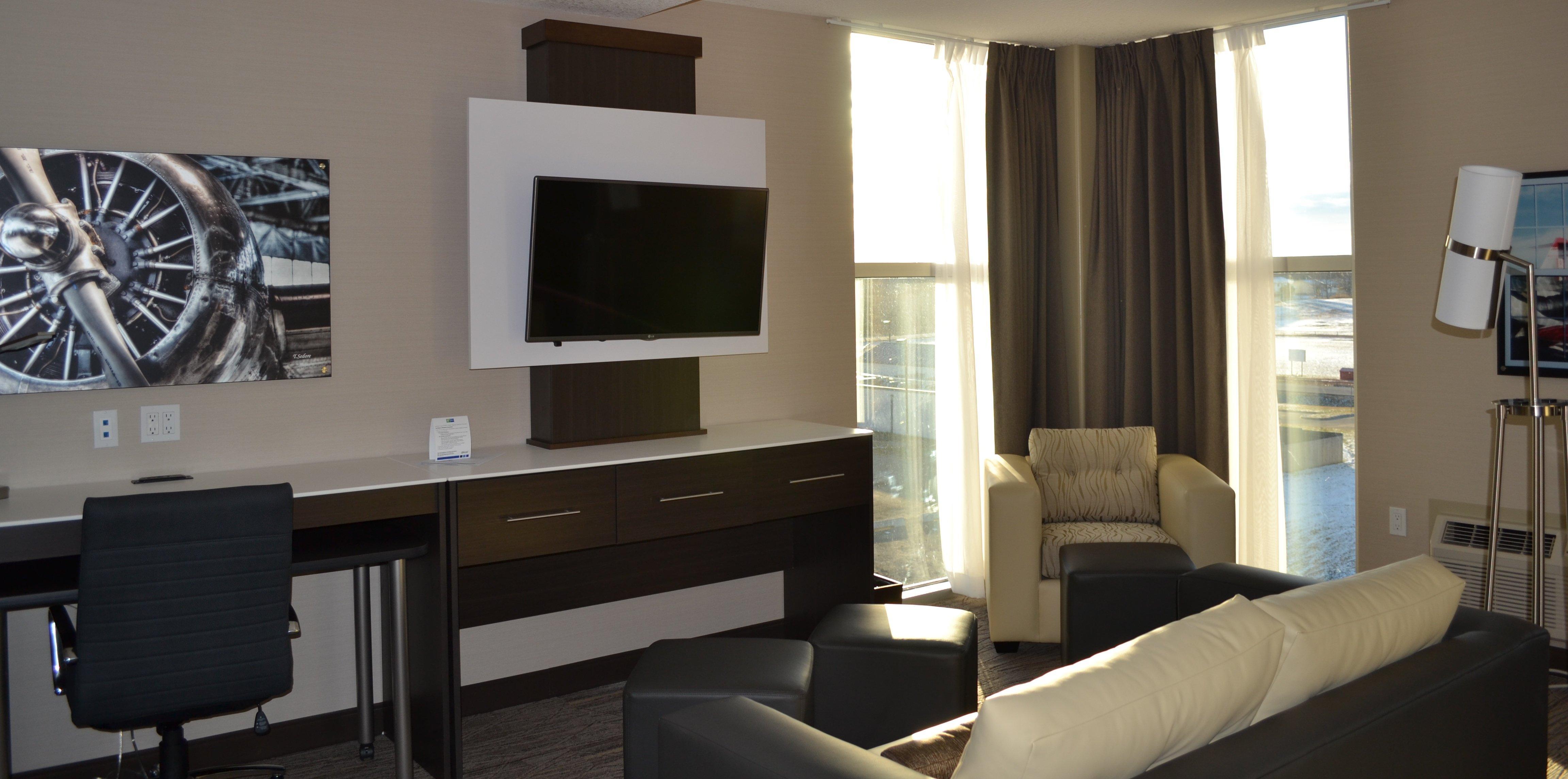 Holiday Inn Express & Suites Cold Lake By Ihg Zewnętrze zdjęcie