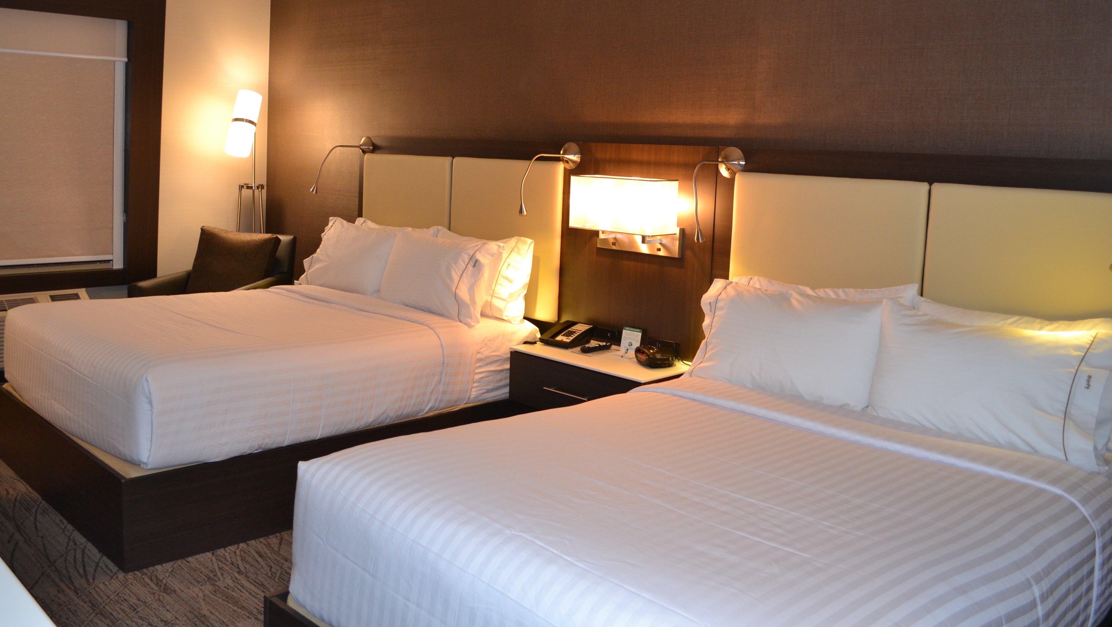 Holiday Inn Express & Suites Cold Lake By Ihg Zewnętrze zdjęcie