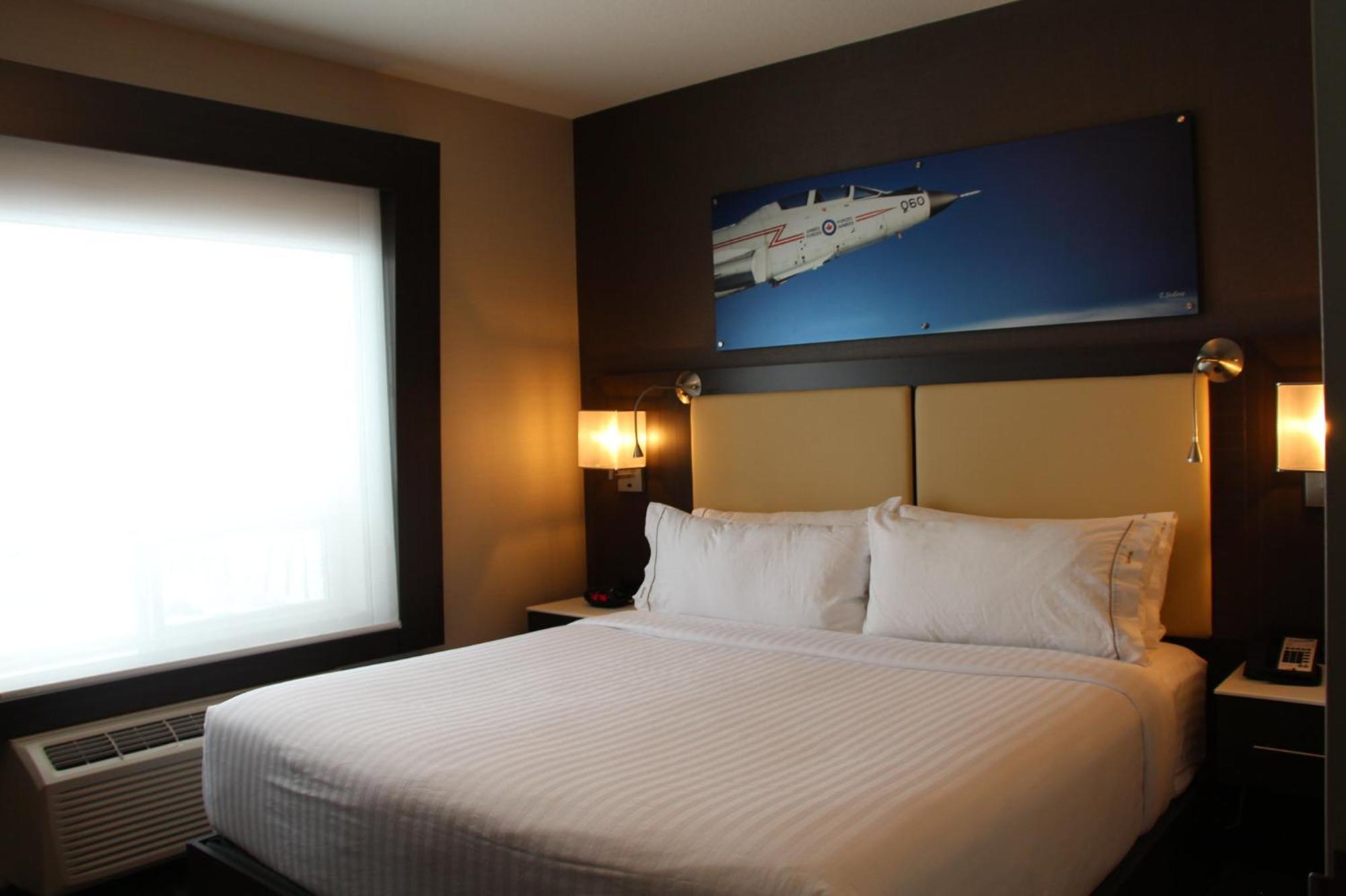 Holiday Inn Express & Suites Cold Lake By Ihg Zewnętrze zdjęcie